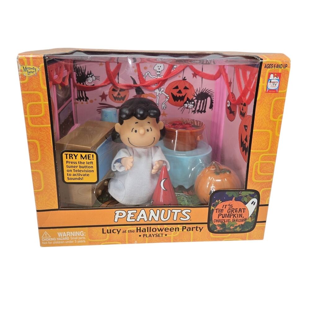 NEW Peanuts Lucy at the Halloween Party Great Pumpkin Charlie Brown Memory Lane